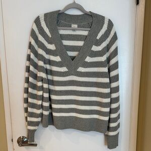 a new day Gray and White V-Neck Sweater